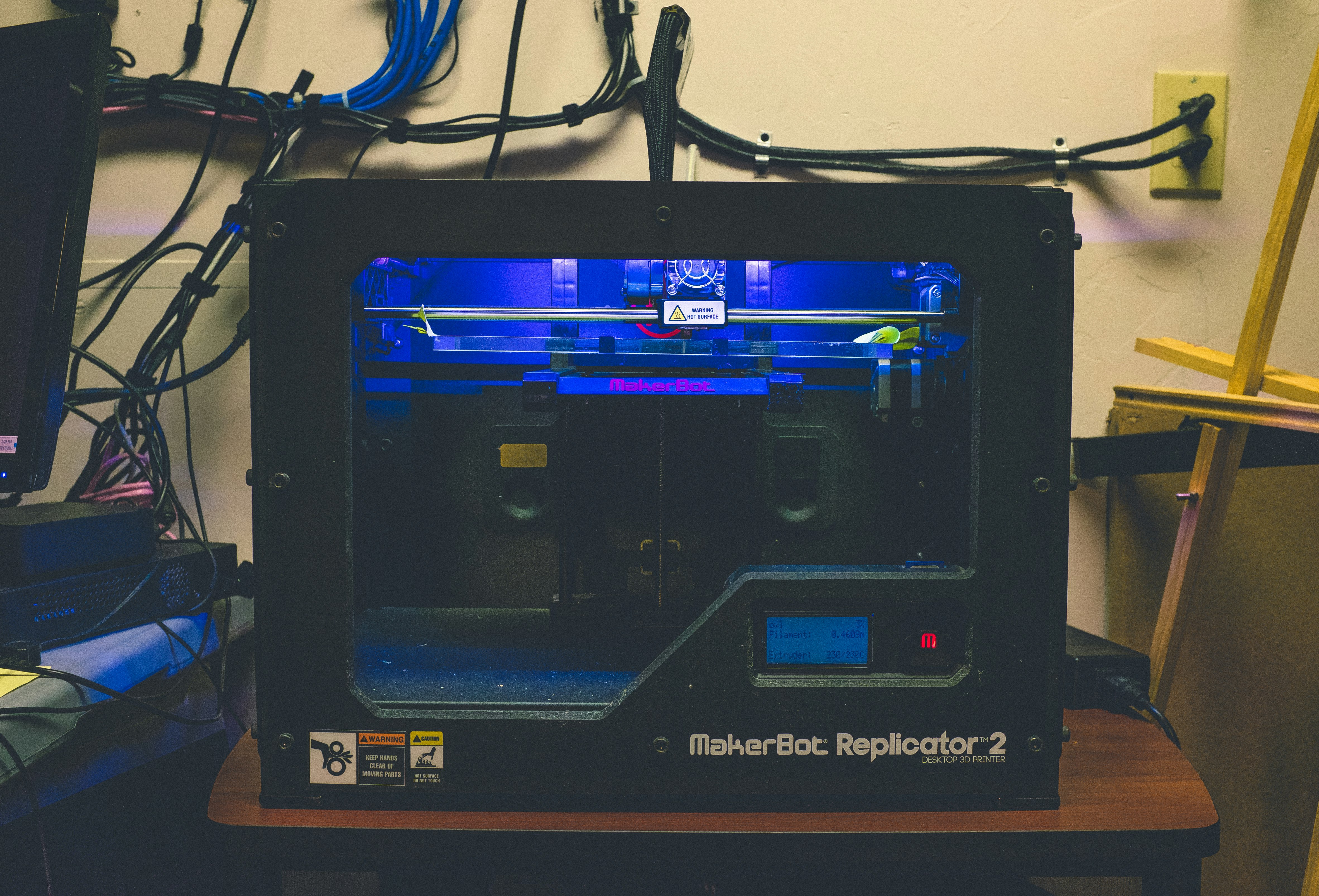 black and gray 3D printer